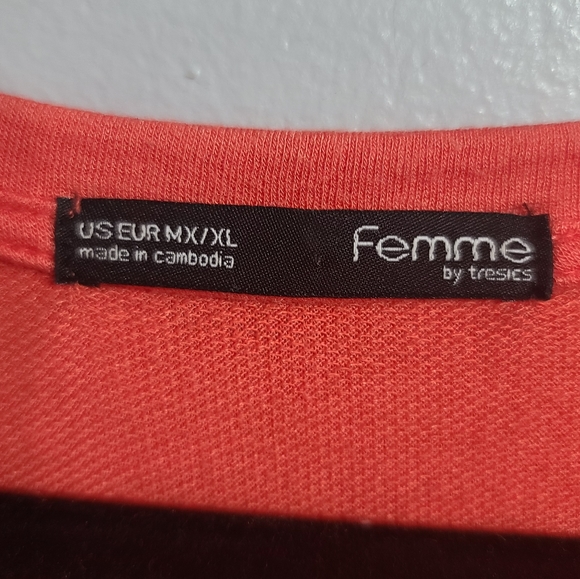 NWT Michael Kors Red/Orange Short Sleeve T SZ L - Picture 3 of 4